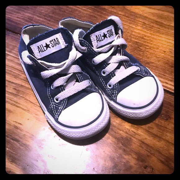 converse infant size 8